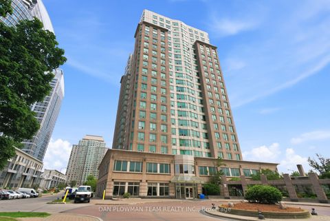 Photo 1 at 913 - 8 Lee Centre Drive, Woburn, Toronto