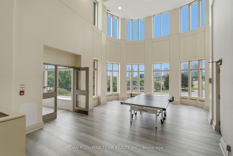 Photo 17 at 913 - 8 Lee Centre Drive, Woburn, Toronto