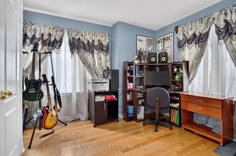 Photo 26 at 68 Grand Valley Boulevard, Vellore Village, Vaughan