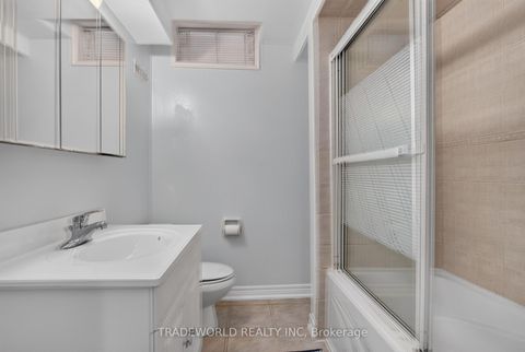 Photo 38 at 68 Grand Valley Boulevard, Vellore Village, Vaughan