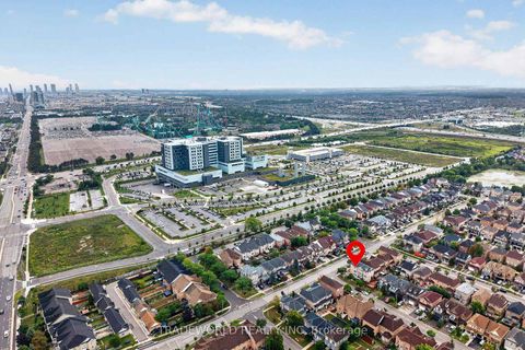 Photo 43 at 68 Grand Valley Boulevard, Vellore Village, Vaughan