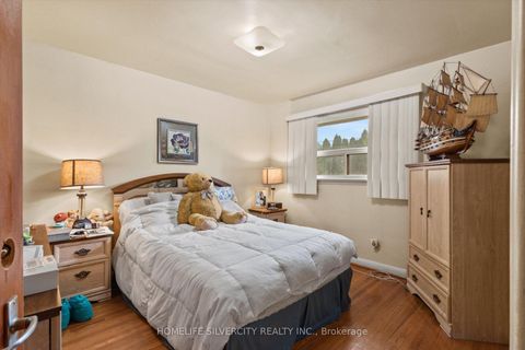 Photo 11 at 364 Bellamy Road N, Woburn, Toronto