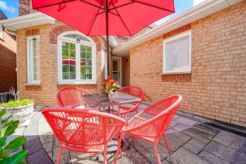 Photo 1 at 67 Dawlish Avenue, Aurora Highlands, Aurora