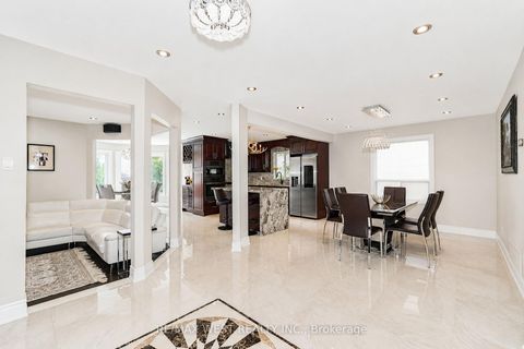 Photo 2 at 67 Dawlish Avenue, Aurora Highlands, Aurora
