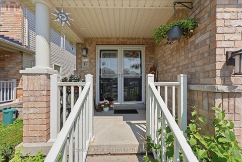 Photo 3 at 17 White Crescent, Holly, Barrie