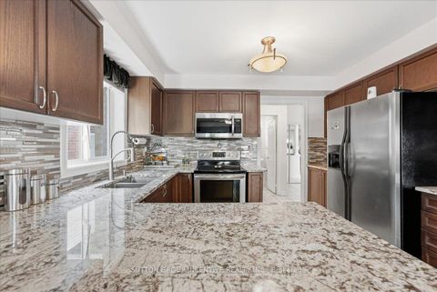 Photo 8 at 17 White Crescent, Holly, Barrie