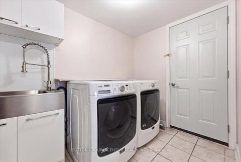 Photo 14 at 17 White Crescent, Holly, Barrie