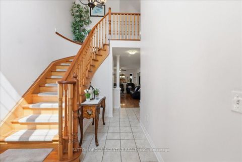 Photo 15 at 17 White Crescent, Holly, Barrie