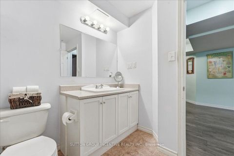 Photo 34 at 17 White Crescent, Holly, Barrie