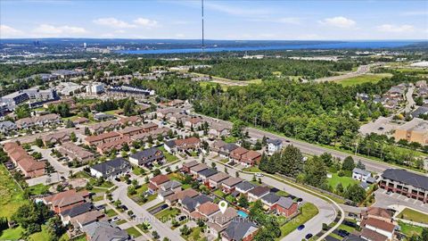 Photo 46 at 17 White Crescent, Holly, Barrie