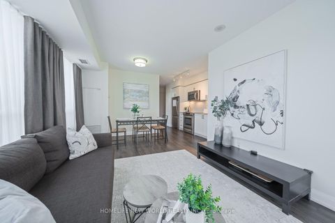 Photo 10 at 809 - 18 Graydon Hall Drive, Donalda, Toronto