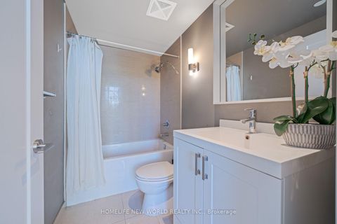Photo 16 at 809 - 18 Graydon Hall Drive, Donalda, Toronto
