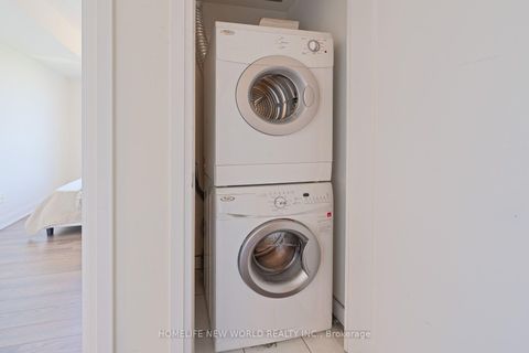 Photo 21 at 809 - 18 Graydon Hall Drive, Donalda, Toronto