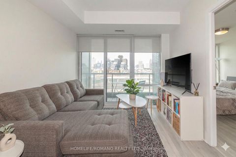 Photo 2 at 823 - 1 Edgewater Drive, Waterfront Communities C8, Toronto