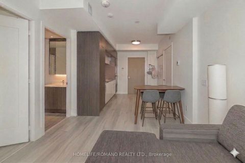 Photo 5 at 823 - 1 Edgewater Drive, Waterfront Communities C8, Toronto