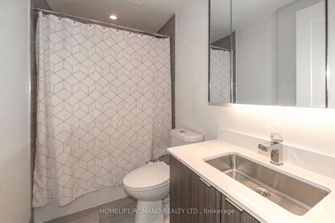 Photo 11 at 823 - 1 Edgewater Drive, Waterfront Communities C8, Toronto