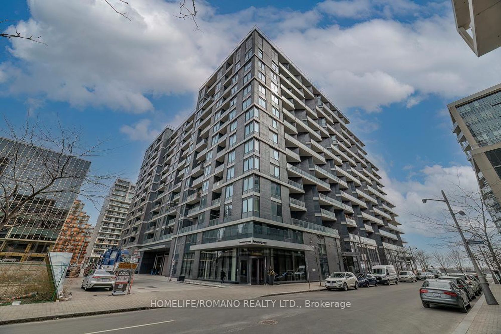 823 - 1 Edgewater Drive, Waterfront Communities C8, Toronto photo number 2