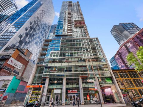 Photo 1 at 2509 - 375 King Street W, Waterfront Communities C1, Toronto