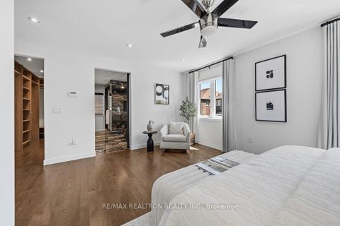 Photo 13 at 55 Headwind Boulevard, Vellore Village, Vaughan