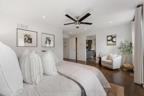 Photo 14 at 55 Headwind Boulevard, Vellore Village, Vaughan