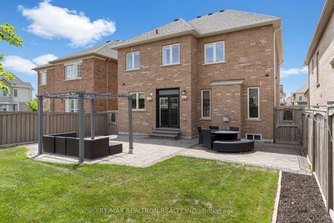 Photo 29 at 55 Headwind Boulevard, Vellore Village, Vaughan