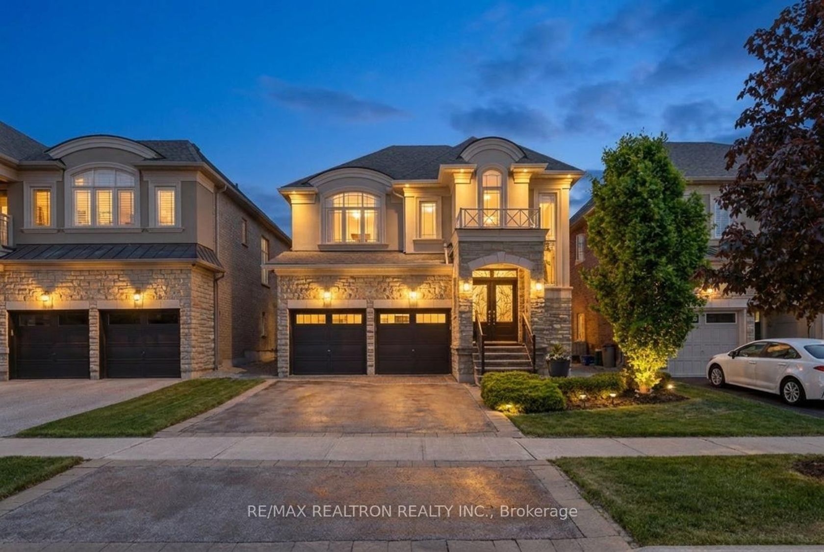 55 Headwind Boulevard, Vellore Village, Vaughan photo number 2