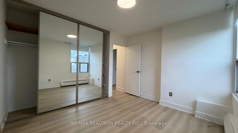 Photo 17 at 903 - 15 Vicora Linkway, Flemingdon Park, Toronto