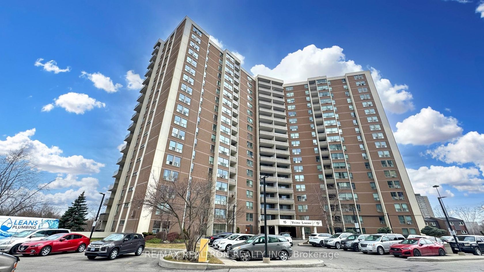 903 - 15 Vicora Linkway, Flemingdon Park, Toronto photo number 2