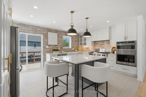Photo 8 at 208 Lamont Court, Stayner, Clearview