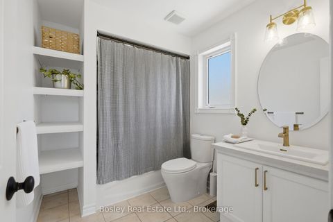 Photo 18 at 208 Lamont Court, Stayner, Clearview