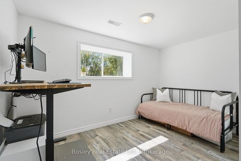 Photo 24 at 208 Lamont Court, Stayner, Clearview