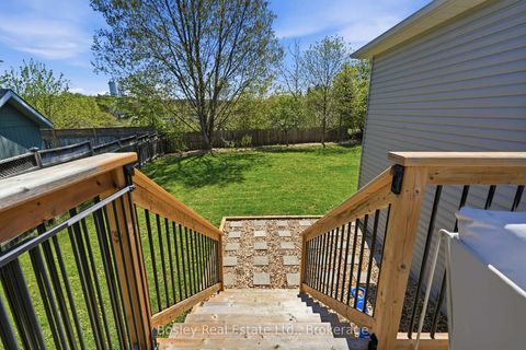 Photo 29 at 208 Lamont Court, Stayner, Clearview