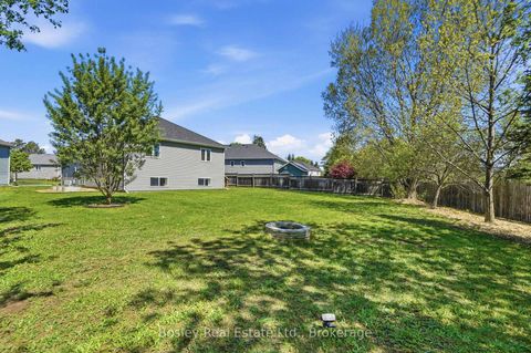 Photo 33 at 208 Lamont Court, Stayner, Clearview