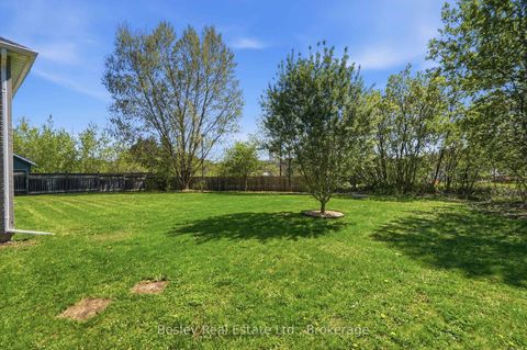 Photo 34 at 208 Lamont Court, Stayner, Clearview