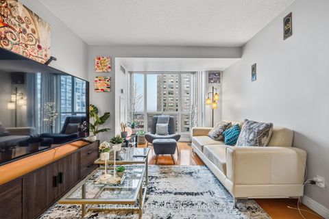 Photo 11 at 816 - 2550 Lawrence Avenue E, Dorset Park, Toronto