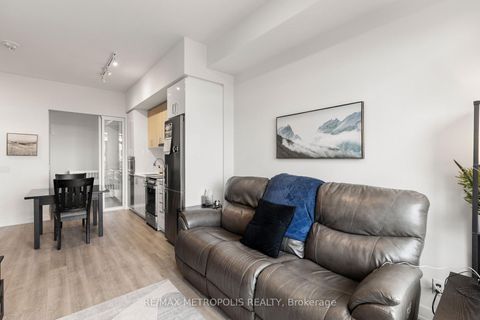 Photo 10 at 2504 - 30 Upper Mall Way, Brownridge, Vaughan