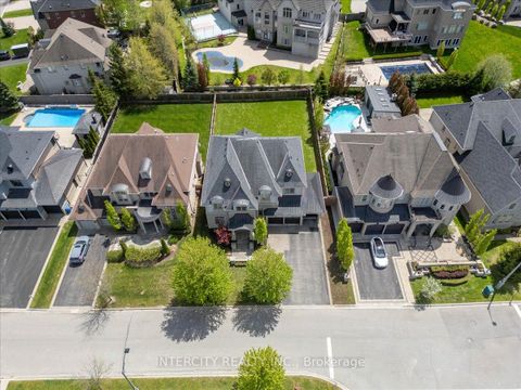 Photo 47 at 233 Carisbrooke Circle, Bayview Southeast, Aurora