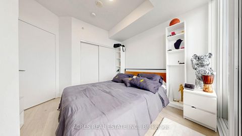 Photo 14 at 5806 - 30 SHORE BREEZE Drive, Mimico, Toronto