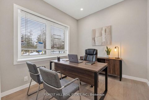 Photo 6 at 89 Toronto Street, City Centre, Barrie