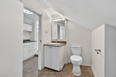 Photo 22 at 89 Toronto Street, City Centre, Barrie