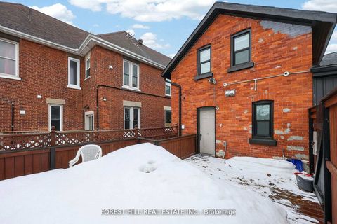 Photo 24 at 89 Toronto Street, City Centre, Barrie