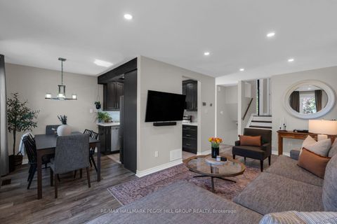 Photo 7 at 19 Austen Lane, Letitia Heights, Barrie