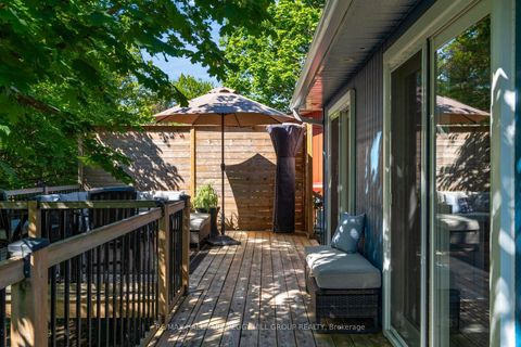 Photo 12 at 19 Austen Lane, Letitia Heights, Barrie