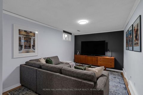 Photo 18 at 19 Austen Lane, Letitia Heights, Barrie