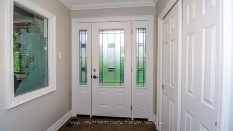 Photo 18 at 523 Lake Drive E, Historic Lakeshore Communities, Georgina