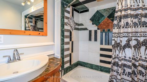 Photo 34 at 523 Lake Drive E, Historic Lakeshore Communities, Georgina