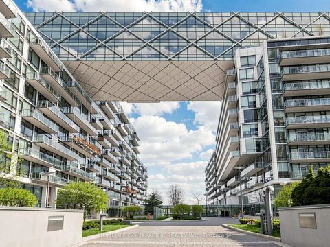 Photo 1 at 732 - 39 Queens Quay E, Waterfront Communities C8, Toronto