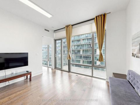 Photo 6 at 732 - 39 Queens Quay E, Waterfront Communities C8, Toronto