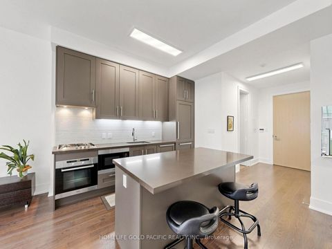 Photo 9 at 732 - 39 Queens Quay E, Waterfront Communities C8, Toronto