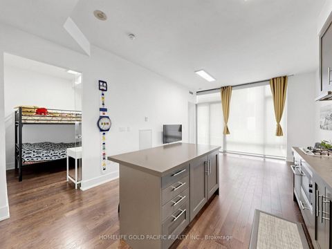 Photo 13 at 732 - 39 Queens Quay E, Waterfront Communities C8, Toronto